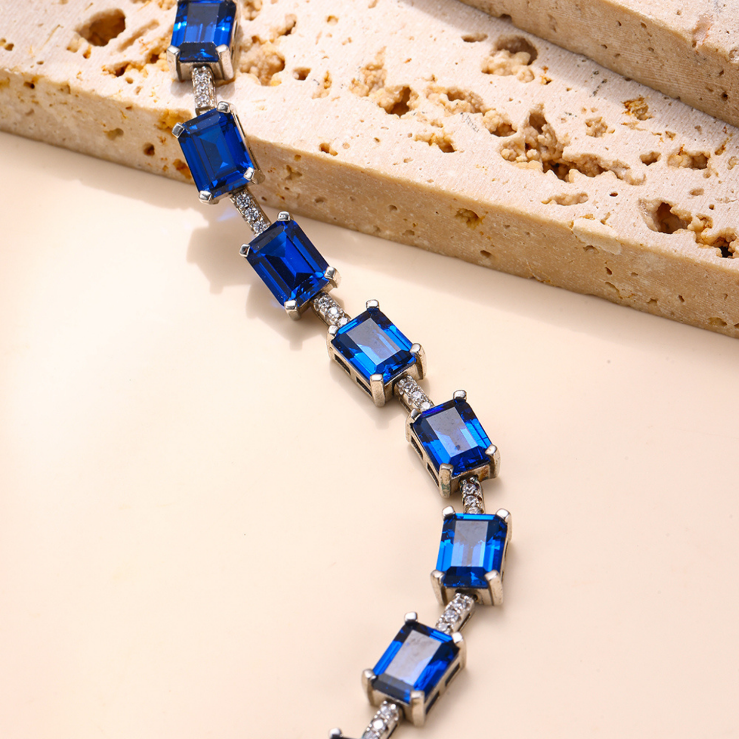 Luxury Blue Zircon Buckle Bracelet