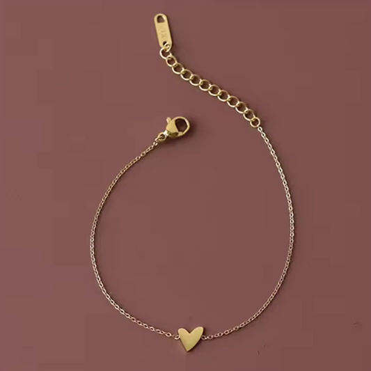 Tiny Heart Bracelet
