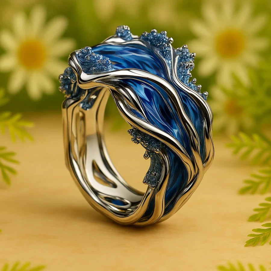 Vintage Golden Ocean Wavy Ring
